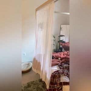 Sheer curtain panel (3 piece)